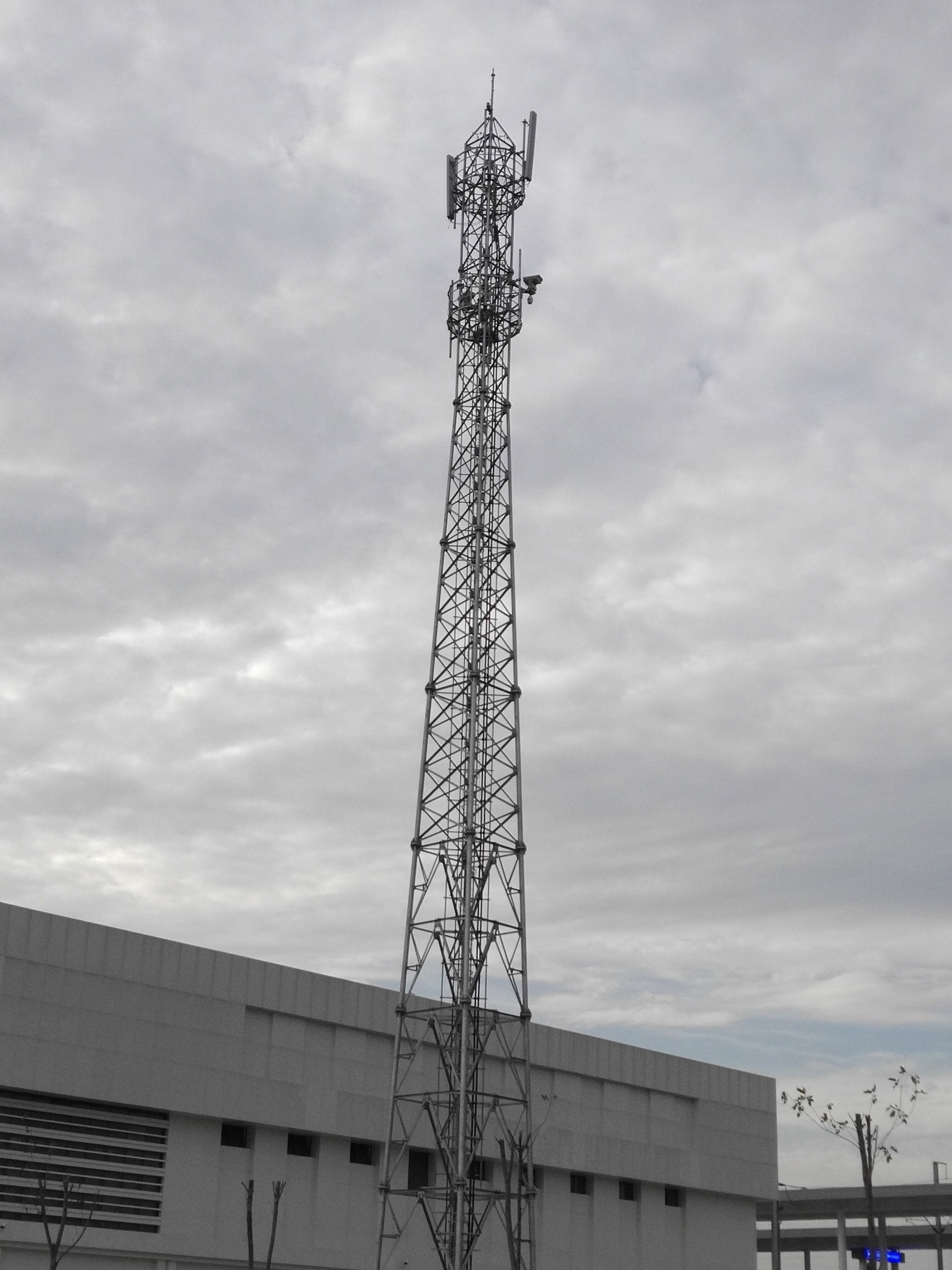 Produksjon av Telecom Steel Tower
