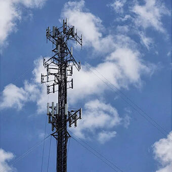 Байланыш антеннасы WIFI телекоммуникациялык Guyed Wire Tower