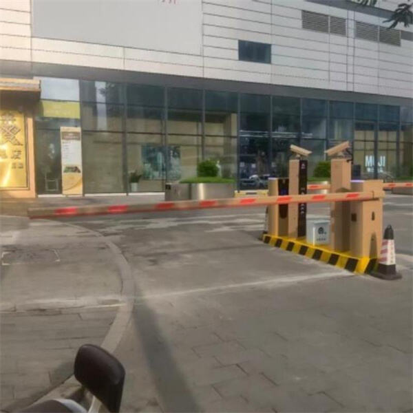 Creating convenient parking options for customers and businesses