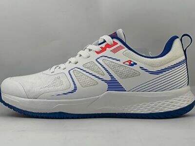 Fabricant professionnel de chaussures pour le pickleball et le padel destinées aux marques mondiales