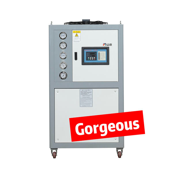 The Space-Saving Design of Air Cooled Scroll Compressor Chillers