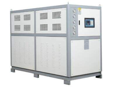 Refrigeration System Leaks: How They Impact Chiller Performance & Efficiency