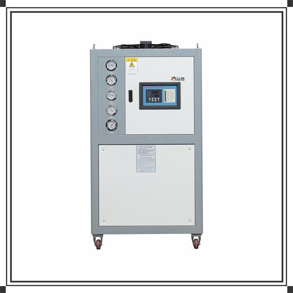 Space-saving Cooling Technology with a Compact Water Chiller