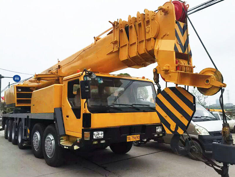 QY100K-I 100T Mobile Truck Crane supplier