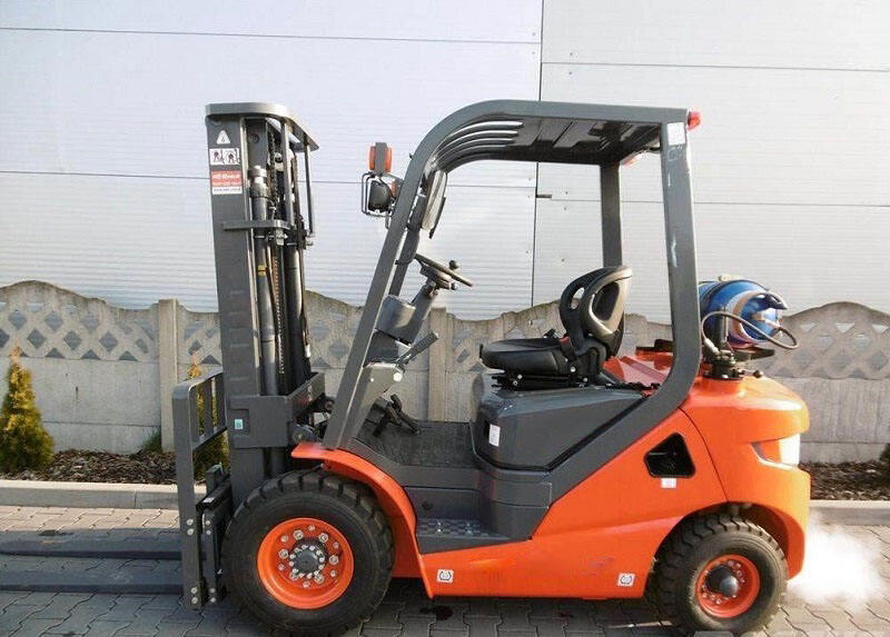 Logistics Machinery 2.5 Ton Diesel Forklift LG25DT with High Performance details