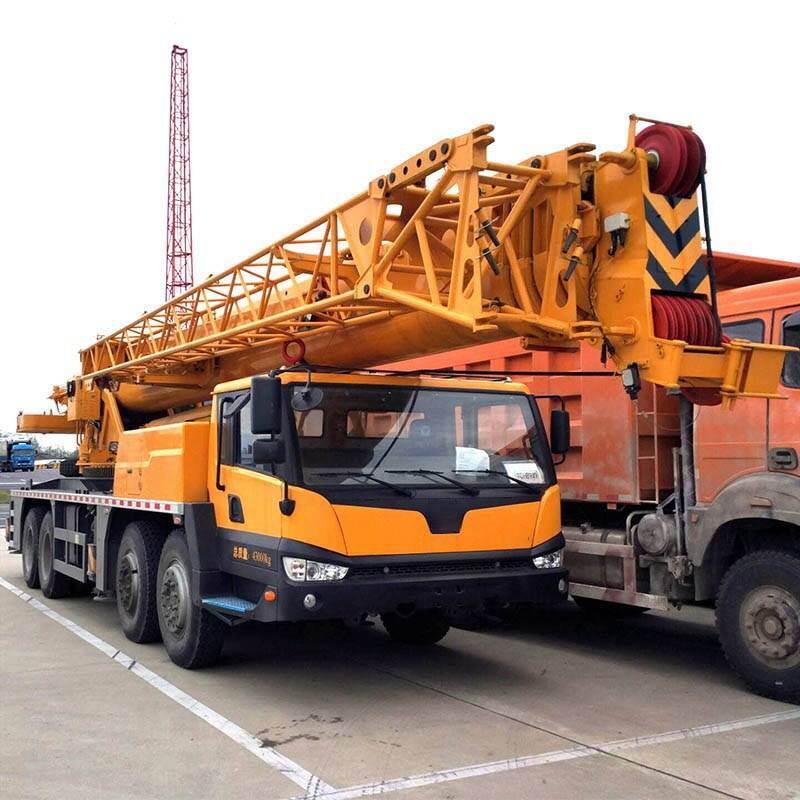 Top Brand of China QY70K-I Mobile Truck Crane 70 Ton Truck Crane in Stock details
