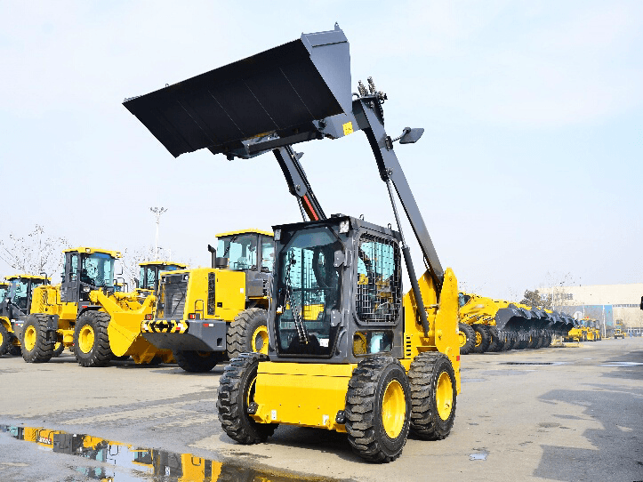 Top Brand of China Manufacturer Small Backhoe Loader XT760 Tractor Skid Steer Loader with Price factory