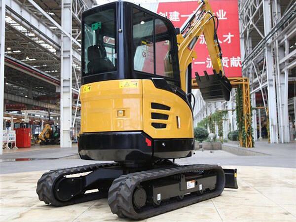 Brand New 2.7 Ton Comfortable Mini Crawer Excavator Sy26u For Sale supplier