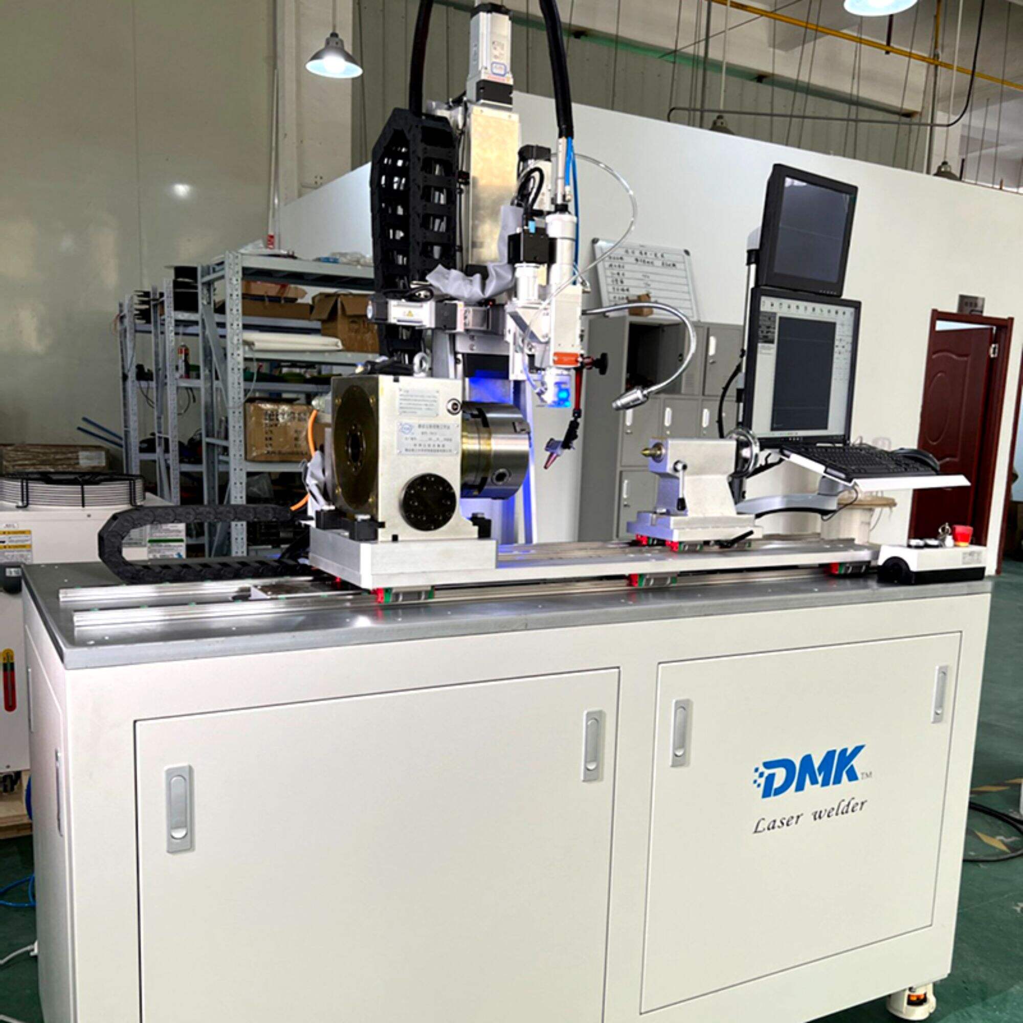 Non-standard Customized Fiber Laser Welding Machine  6 Axis Robot Arm 1000w 1500w 2000w 3000w