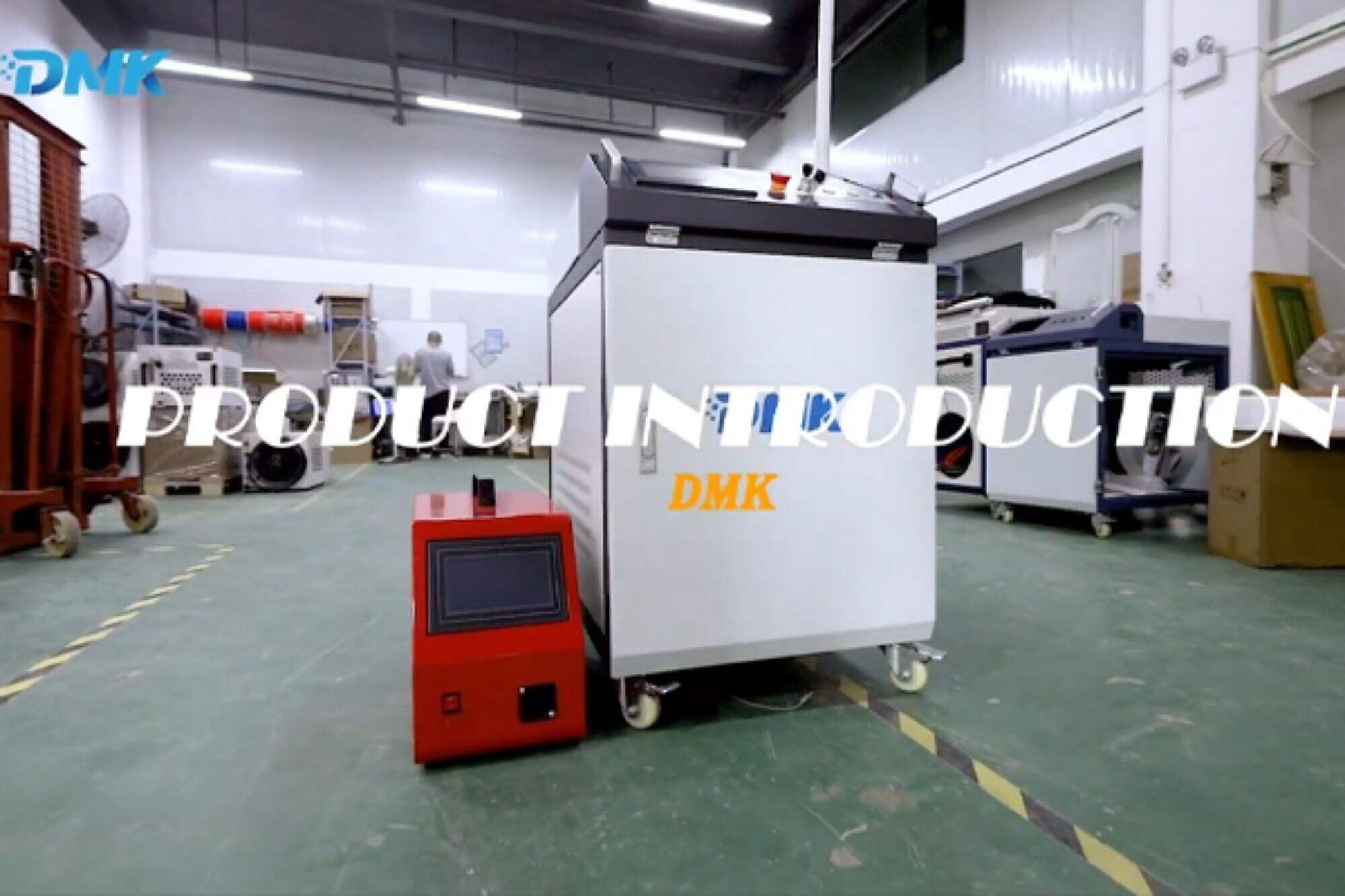 Gesamteinführung der wassergekühlten Handlaserschweißmaschine DMK