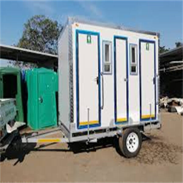 The Benefits of Using a Mobile Toilet at Outdoor Events