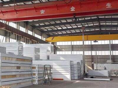 Cad a Chinntíonn Fheidhmitheacht ar an mBóthar do Thithe Soghluaiste ar Rotaí