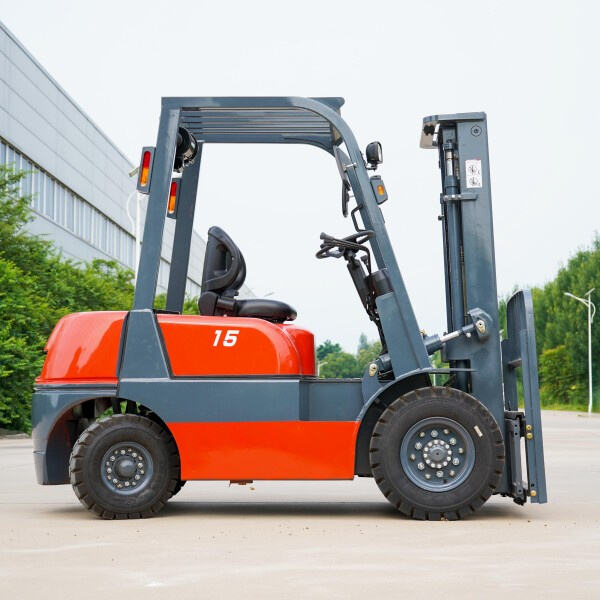 The Benefits of Using a Stand Up Forklif