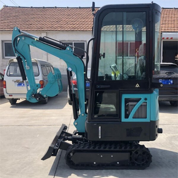 Mini Excavator Designed and Manufactured in China