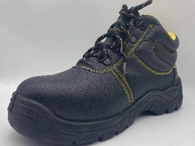 Do You Already Equip Your Factory with High-Quality Safety Shoes?