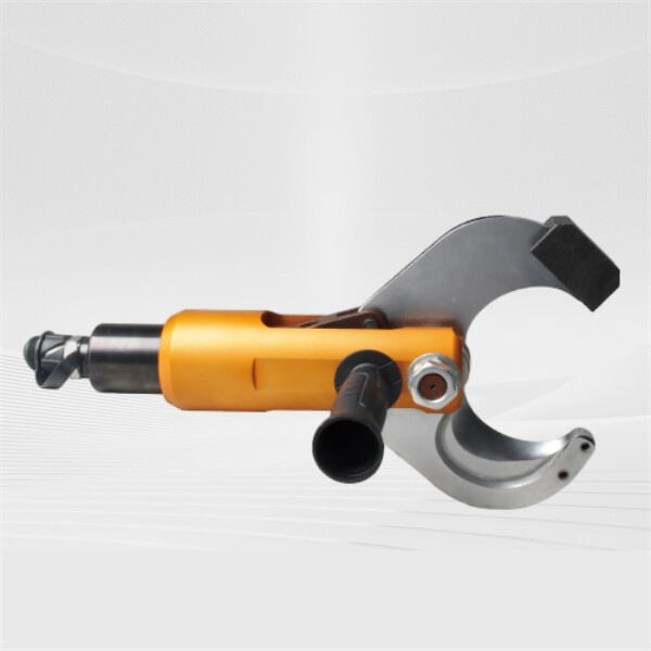 Növelje műhelye termelékenységét hidraulikus fémszeletelő olló használatával: