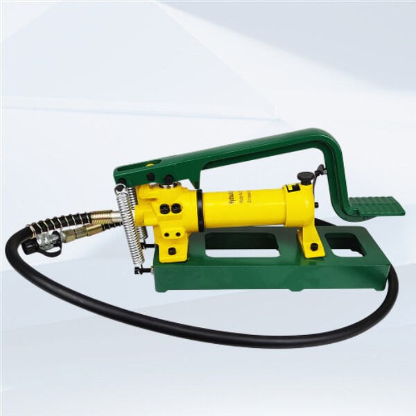 Comparing Manual Hydro Test Pumps to Other Testing Methods