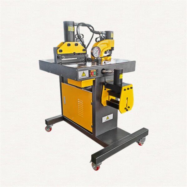 Kannettavan väyläkiskon taivutuskoneen käyttöedut