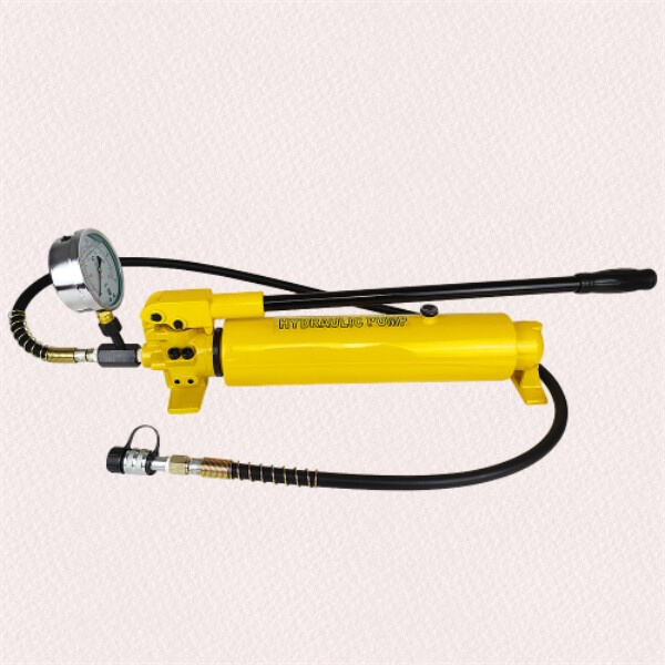 Tips for Efficiently Using a Manually Operated Hydraulic Pump