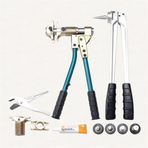 Обновете инструментите си за водопровод с комплект за обжалване на PEX тръби Ki