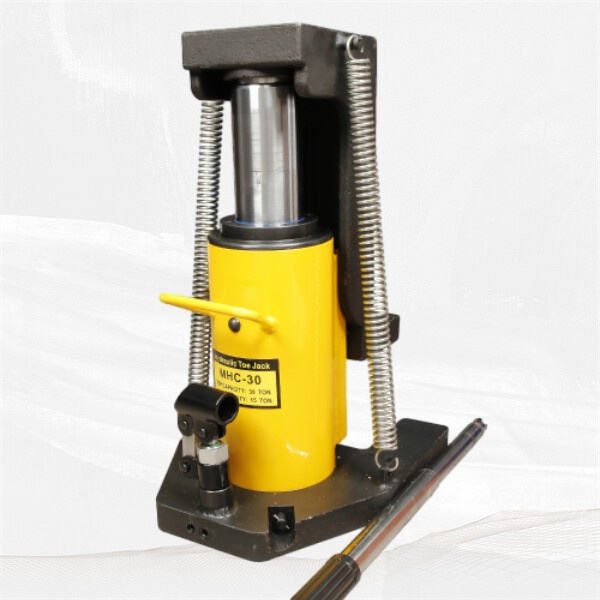 Safely and securely raise objects with the ease of a toe jack