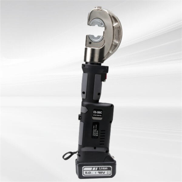 Nå perfekta crimpningar varje gång med PEX Batteri Crimp Verktyg