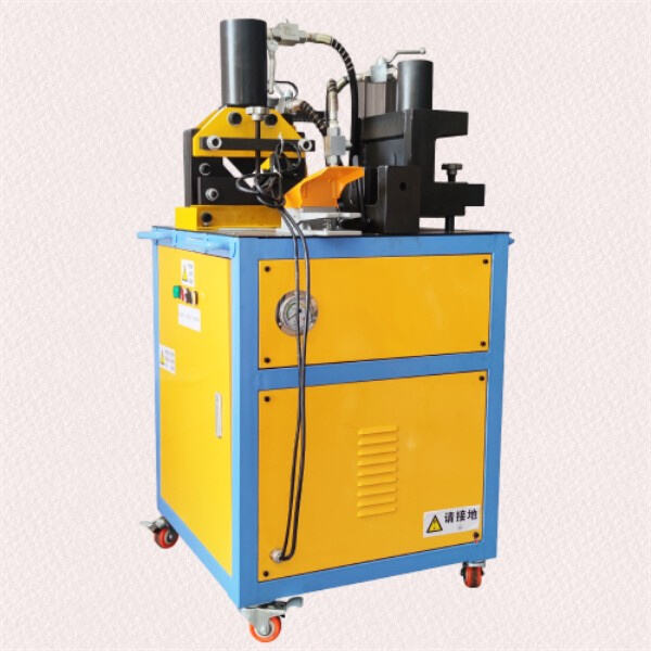 Uudista valmistusprosessisi edistetyllä busbar-leikkaus- ja taivutuskoneellamme