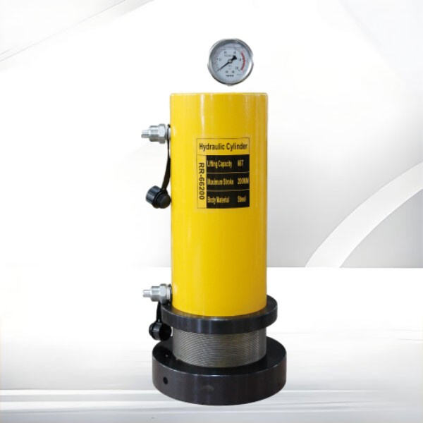 Så här underhåller och förvarar du din hydrauliska domkraft med lång slaglängd på rätt sätt