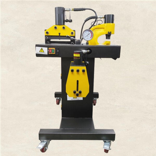 自動化されたバスバー機が生産プロセスを効率化する方法