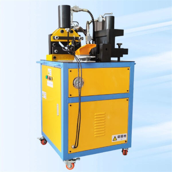 最新バスバー曲げ・パンチング機の先進的機能