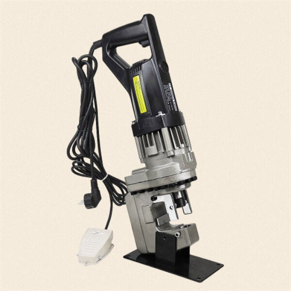 Ένας αλλαγέας παιχνιδιού στη βιομηχανία επεξεργασίας μετάλλων