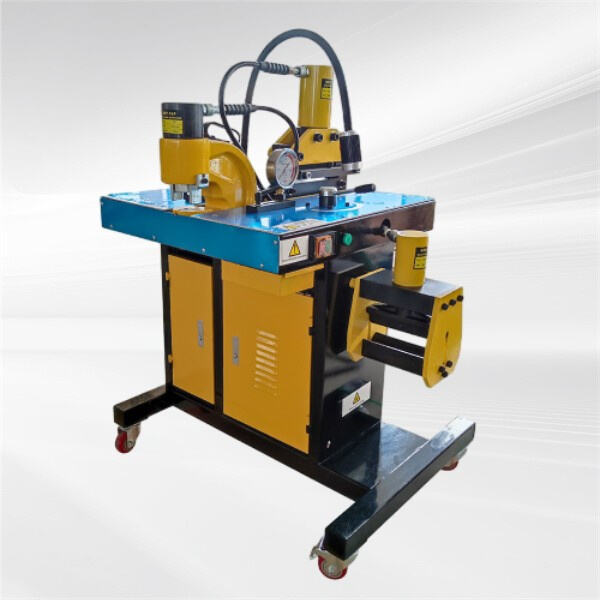 Élvezze a precíz és pontos eredményeket a 3 funkció egyben sínprés géppel.