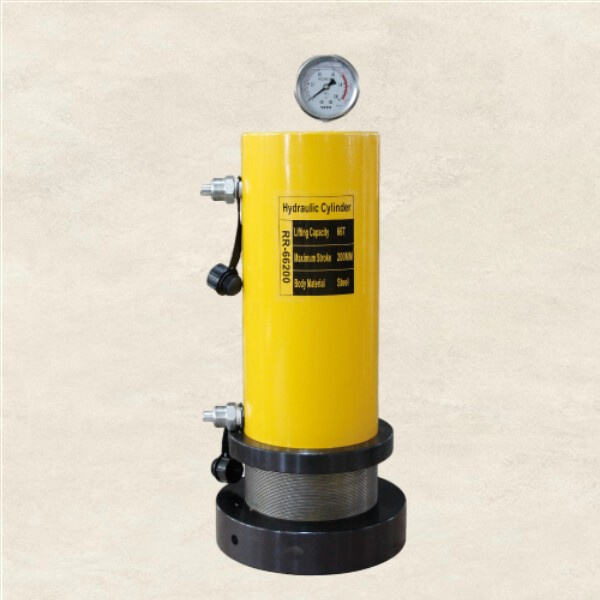 Så här använder du en hydraulisk stempeljacka säkert