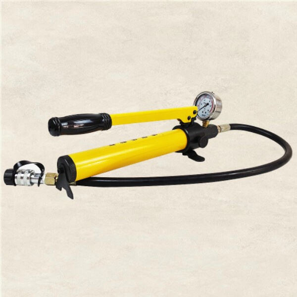 Exploring the features and capabilities of the hydraulic hand pump with gauge for efficient hydraulic maintenance.