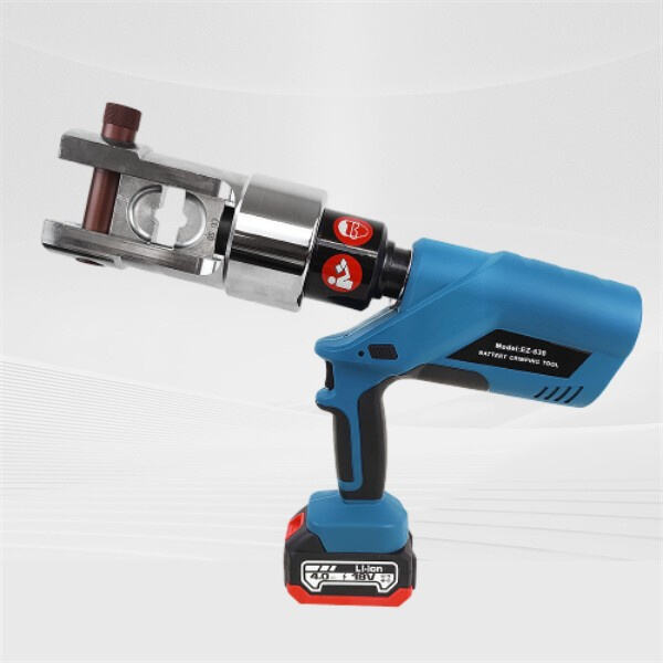 この便利で効率的な工具を使用して、圧着プロセスを迅速化してください。