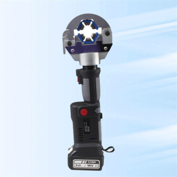 Nå professionella resultat med en batteriterminalpress