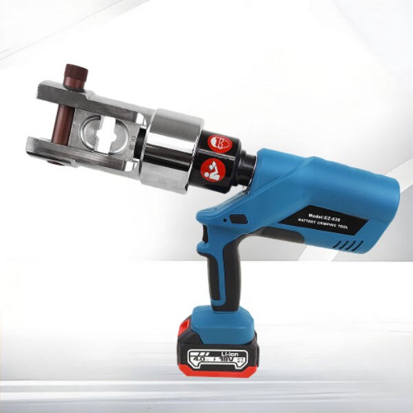 Osigurajte pouzdan izvor energije pomoću profesionalnog alata za obavljanje priključaka