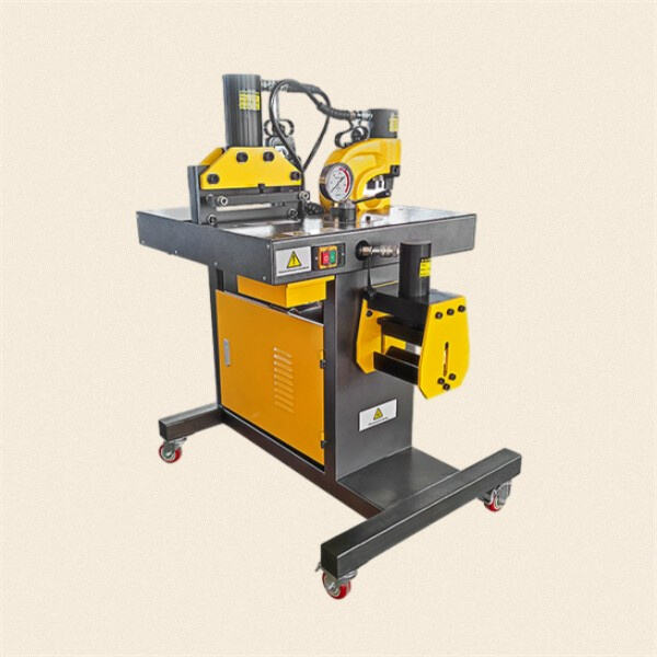 Tee tarkkoja taivutuksia kuparivälikkeisiin tarkkuudella ja tasaisesti.