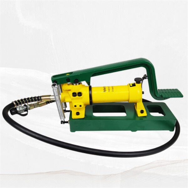 Varför en hydraulisk handpump är ett oumbärligt verktyg