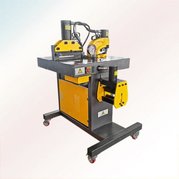 Sürətli və səmərəli busbar kəsici maşınla vaxt və resurs qənaət edin.