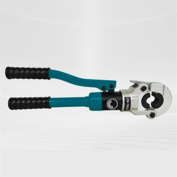 Aniq quvur ulagich vositasi bilan quvurlarni ulash qiyinchiligini bartaraf eting