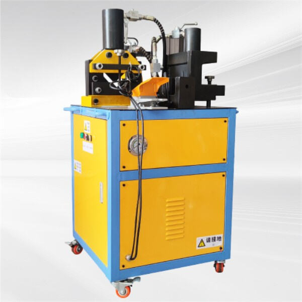 Paranna tuotantoa ja vähennä manuaalista työtä tämän innovatiivisen taivutustyökalun avulla