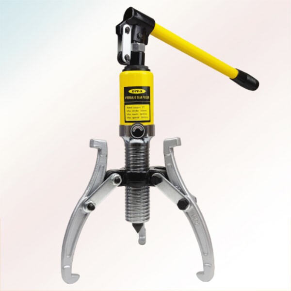 Save time and effort with this powerful gear puller se