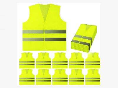 Why Safety Vest Is Essential for Roadside Emergency Responders?