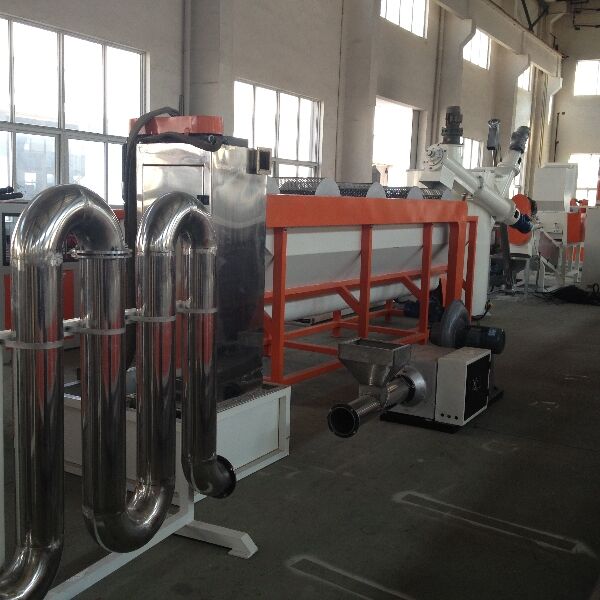 Use of Plastic Waste Recycling Equipment