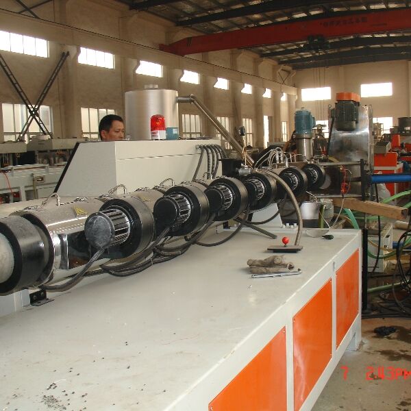 Quality, Service, and Application of a plastic waste extruder machine