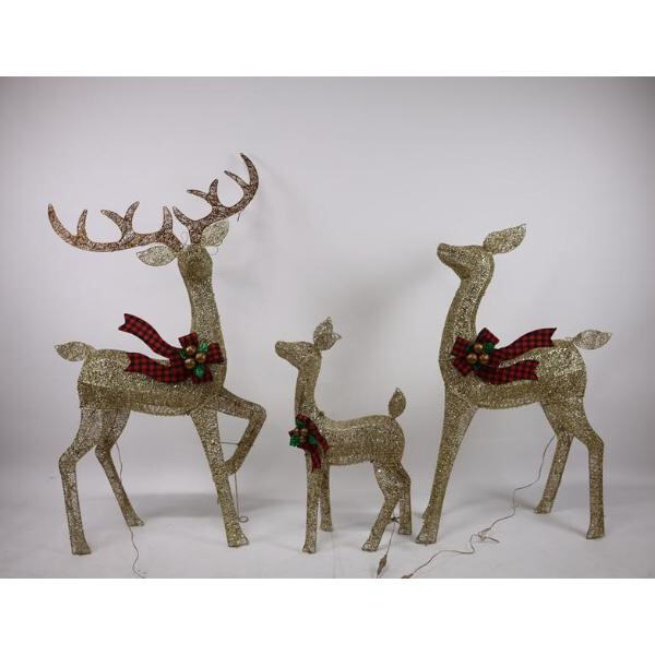 Impress your neighbors and friends with our eye-catching and unique Christmas light reindeer display