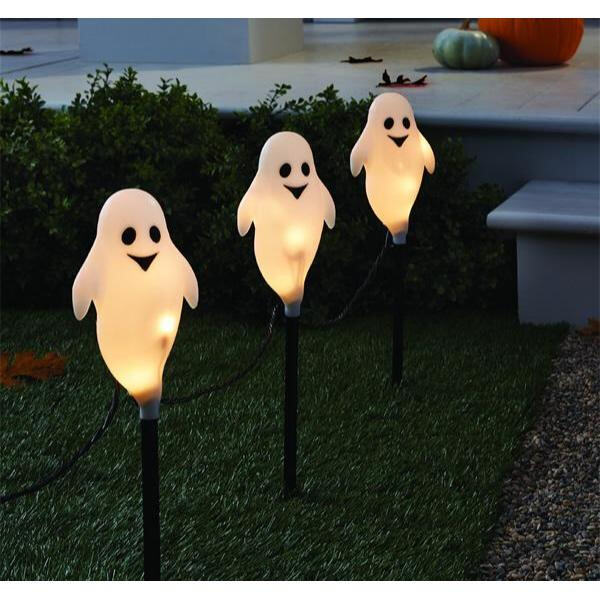 Perfect for Halloween or fall-themed decorations.