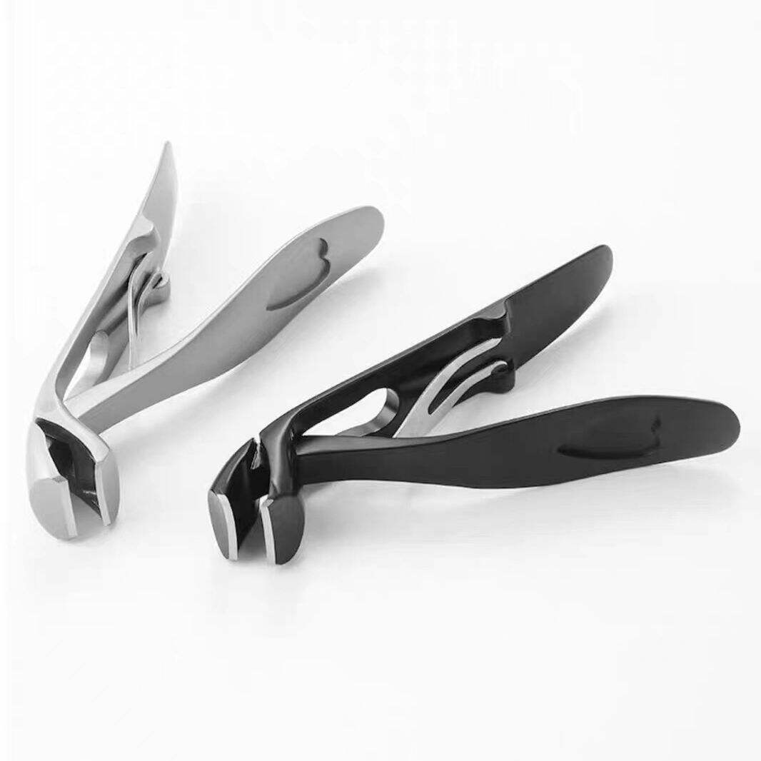 Professional Factory sharp Nail Clippers Black Nail Cutter Beauty Tool Storing Nail Clipper supplier