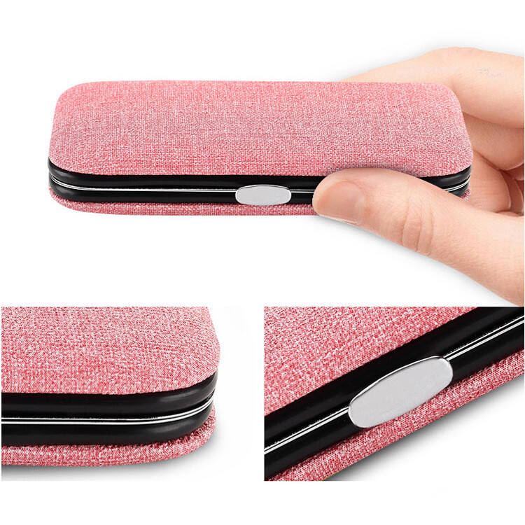 Factory Direct Sales Portable Manicure Set Gift Pedicure Tools 8 Pcs Manicure Set supplier